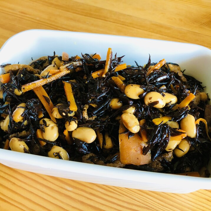 作り置きやお弁当にも 具沢山ひじきの煮物 レシピ 作り方 By きのこのみみ 楽天レシピ 作り置きやお弁当にも 具沢山ひじきの煮物 レシピ 作り方 By きのこのみみ 楽天レシピ